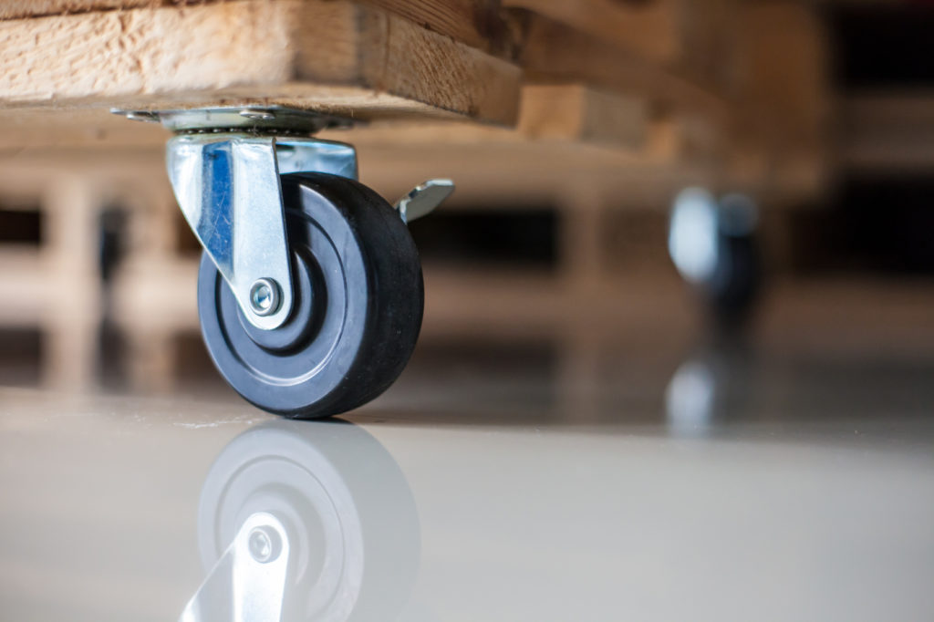 Learn How to Use a Dolly With These Helpful Hints HeviHaul